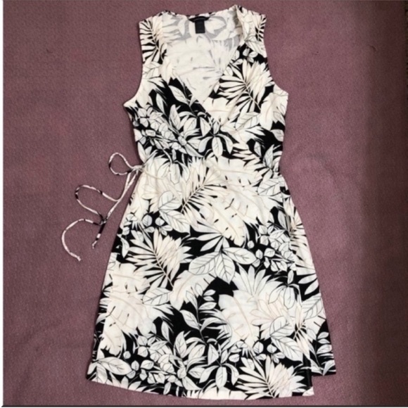 Moda International Dresses & Skirts - Women's Cream and Black Floral Sleeveless Midi Wrap Dress Size Small